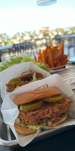 Comentarii opinii despre SALT Al Heera Beach