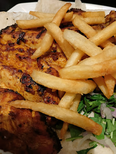 Opinii despre Sandwich Club Restaurant & Cafeteria în Dubai - Hospitality and gastronomy