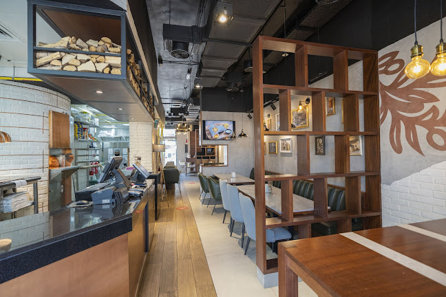 On The Wood - Abu Dhabi - Hospitality and gastronomy