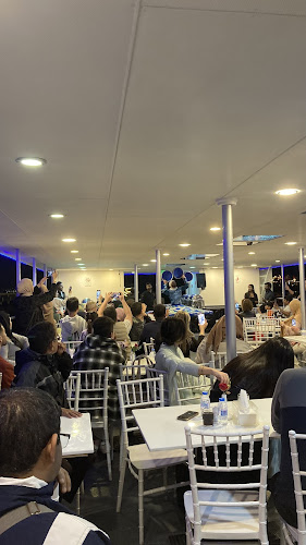 Comentarii opinii despre Unique Catamaran Marina Cruise