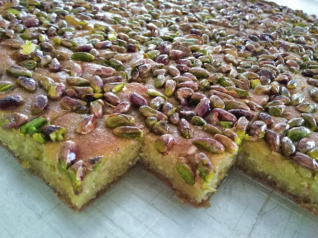 مخبز وحلويات القصر الشاميAl-Qasr Al-Shami Bakery and Sweets - Hospitality and gastronomy