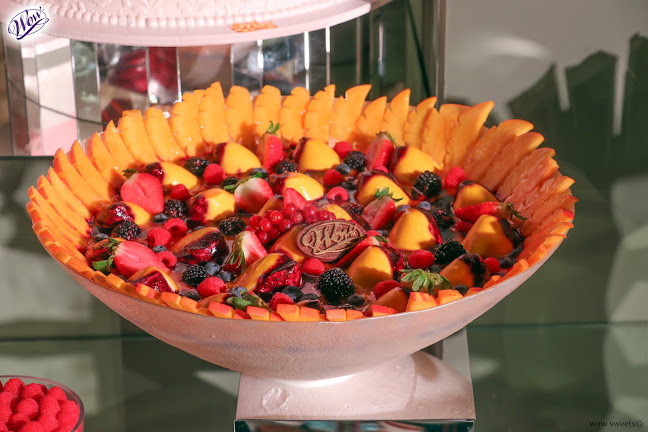 Wow sweets mirdif - Hospitality and gastronomy