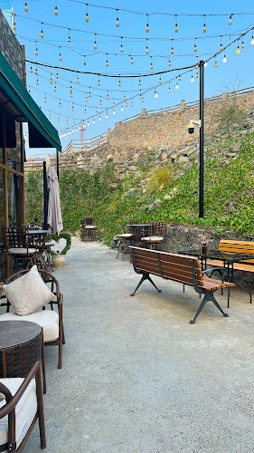 Comentarii opinii despre Lilac Cafe