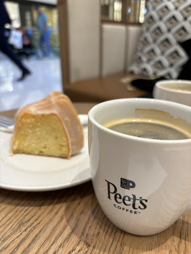 Peet’s Coffee - Dubai Mall, Fashion Avenue