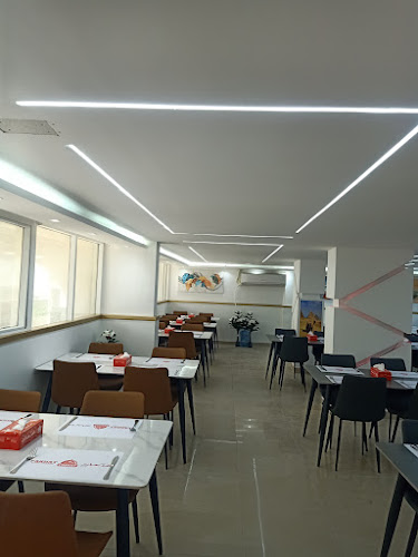 Opinii despre Farahat Almasri Restaurant în Sharjah - Hospitality and gastronomy