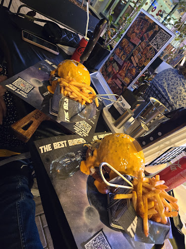 Comentarii opinii despre Bossman's Burgr Factory JBR Marina