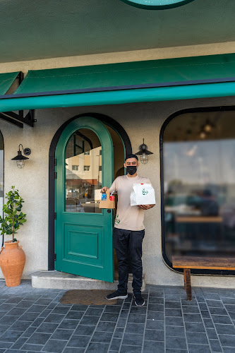 Abo Wadih Muwaileh - أبو وديع مويلح - Sharjah