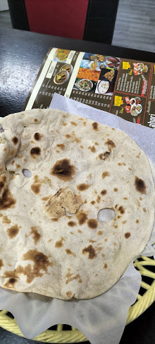 Comentarii opinii despre Lahori Flavor Restaurant