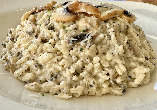 Pizza Felice - Hospitality and gastronomy