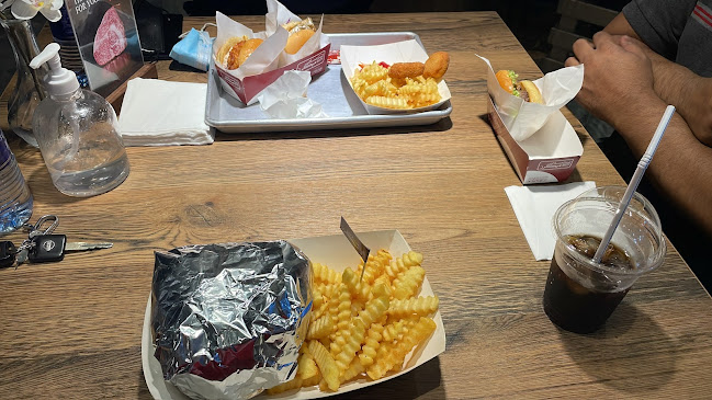 Slider Makers سلايدر ميكرز - Hospitality and gastronomy