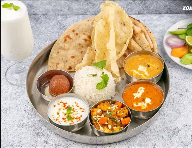 Opinii despre Right Choice Restaurant M13,Musaffah în Abu Dhabi - Hospitality and gastronomy