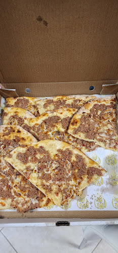 فطاير ليوا دلما شارع المرور - Abu Dhabi