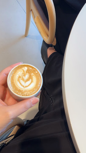 Zayed The First St - Al Bateen - W11 - Abu Dhabi