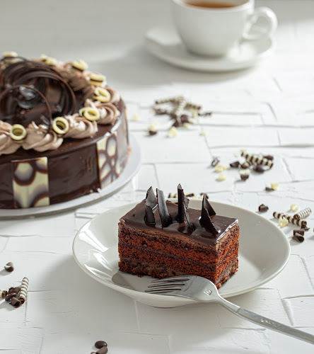 Mister Baker - Sharjah