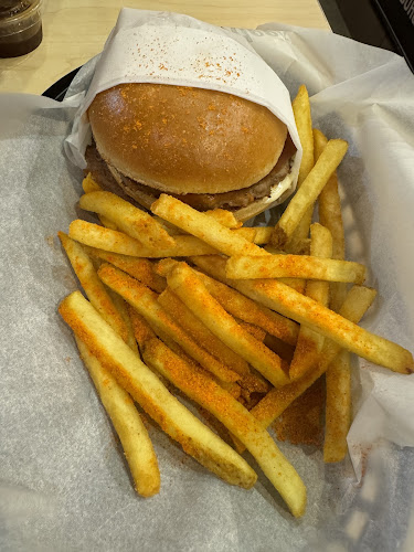 Hardee's Dasman - Sharjah