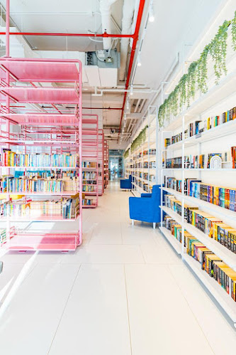 Kefi Books, Board Games & Cafe - Dubai