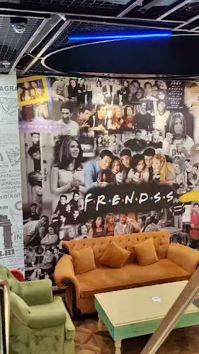 Chicago Pizza & More - Burjuman Mall Dubai | Best Pizza in Dubai - Dubai