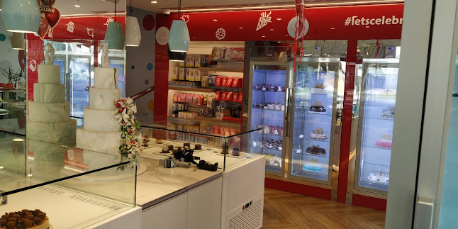 Mister Baker | Best Cakes In Dubai | Birthday Cakes, Graduation Cakes, Anniversary Cakes