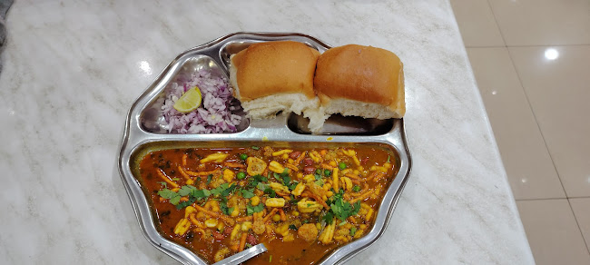 Comentarii opinii despre Madeenat Haridwar Restaurant - Vegetarian