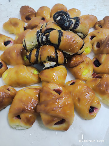 Golden Floury جولدن فلوري - Hospitality and gastronomy