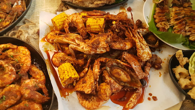 Captain's Port Seafood and Grill Restaurant - Hospitality and gastronomy