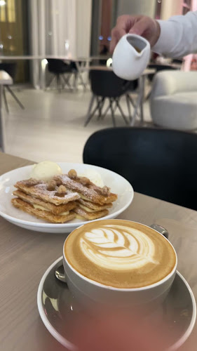 Opinii despre Cafe James în Abu Dhabi - Hospitality and gastronomy