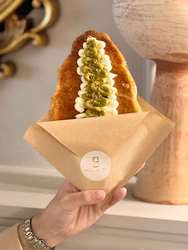 Comentarii opinii despre Labelle Cafe abu dhabi لابيل كافيه أبوظبي