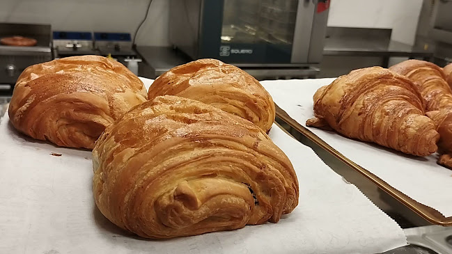 Opinii despre DarBur Bakery - مخبز دار البر în Sharjah - Hospitality and gastronomy