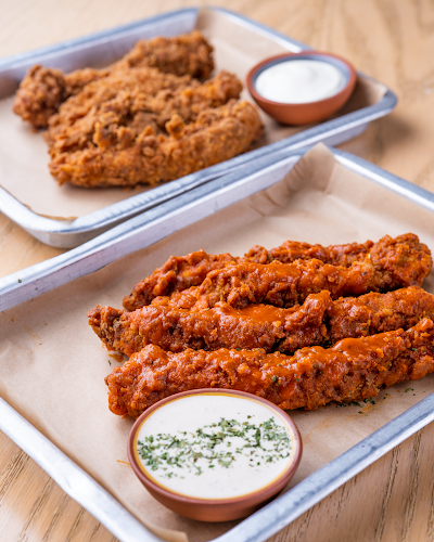 JLT Lakeshore Tower Cluster Y Lower level Shop B10 - inside Maiz tacos - Dubai