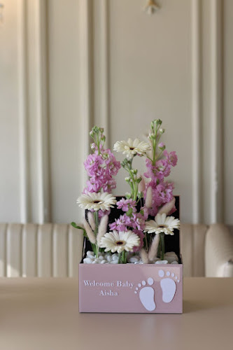 Labelle chocolates & flowers Khalifa - Abu Dhabi