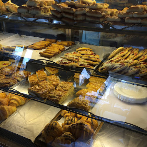 Lebanon Flower Bakery - Abu Dhabi