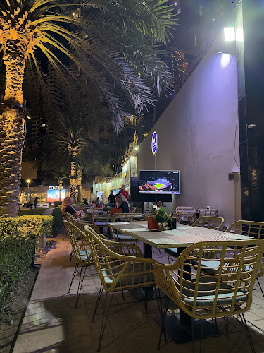 Pizza Bucks Restaurant