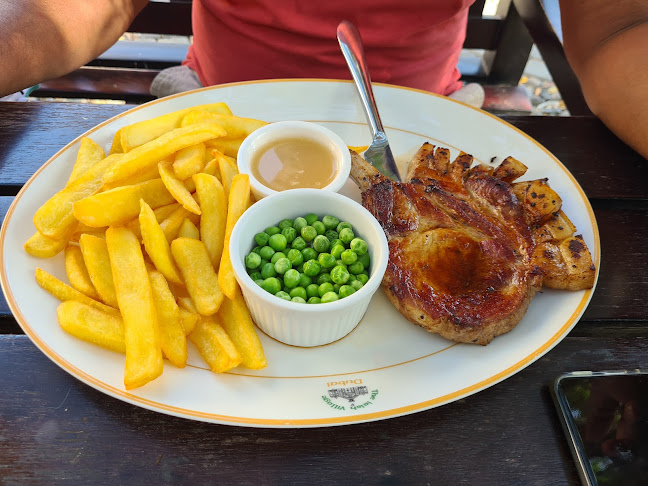 The Irish Village, Al Garhoud - Hospitality and gastronomy