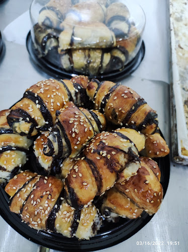 Golden Floury جولدن فلوري - Hospitality and gastronomy