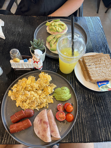 Opinii despre Roast Speciality Coffee, Marina în Dubai - Hospitality and gastronomy