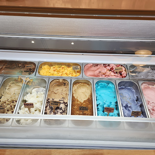 Comentarii opinii despre Paul's Creamery