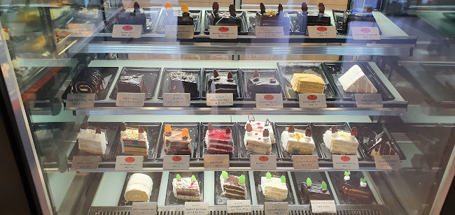 Papa Bake - Al Majaz - Hospitality and gastronomy