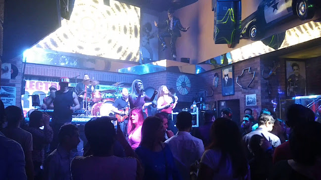 Opinii despre Rock Bottom Cafe în Dubai - Hospitality and gastronomy