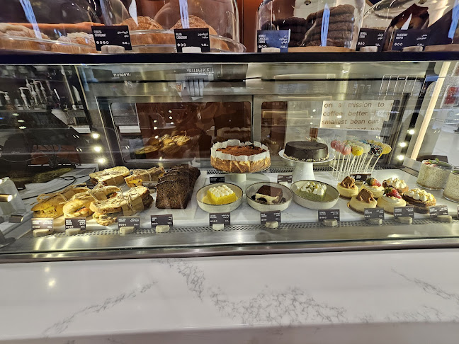 Peet’s Coffee - Dubai Mall, Fashion Avenue