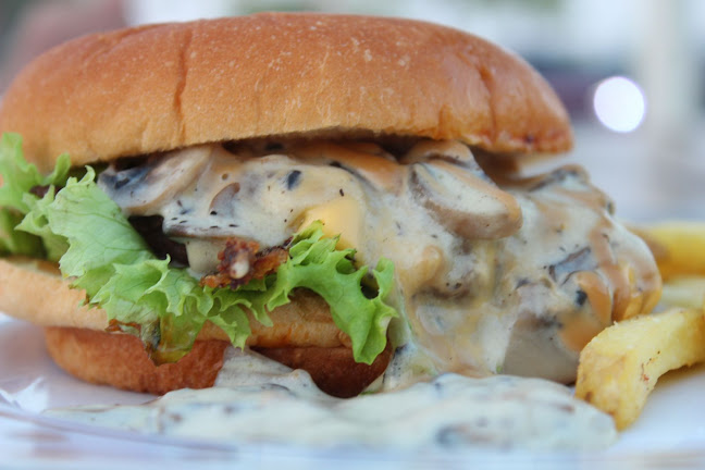 Comentarii opinii despre Hunger Roaming Khalifa square