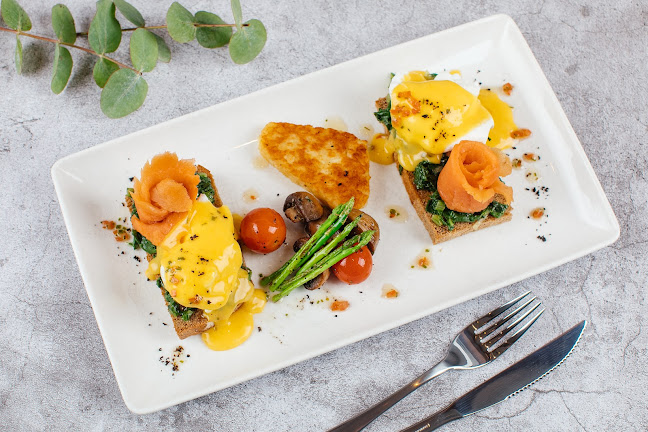 Breaking Bread Dubai - Dubai