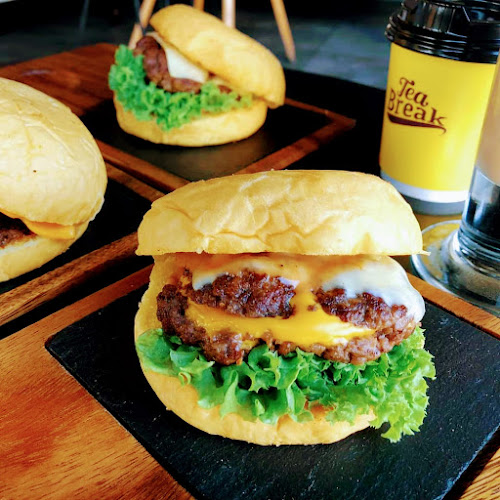 Tea Break Cafe - Abu Dhabi