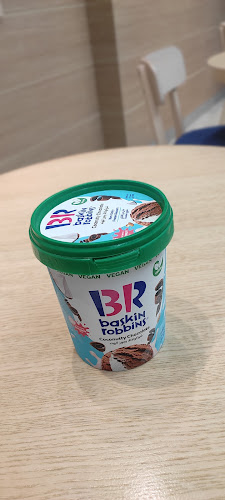 Opinii despre Baskin Robbins - Al Falah Central mall în Abu Dhabi - Hospitality and gastronomy