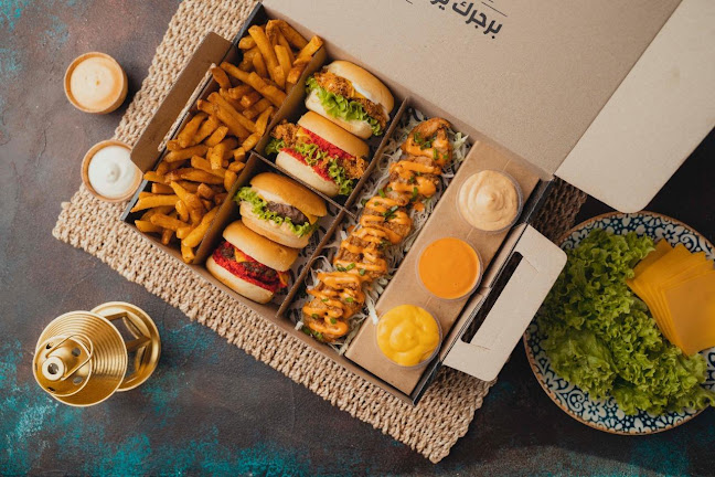 Opinii despre Just Burger în Abu Dhabi - Hospitality and gastronomy