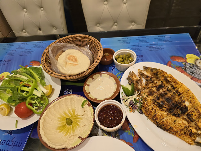 Fish Basket Restaurant مطعم سله الاسماك - Hospitality and gastronomy
