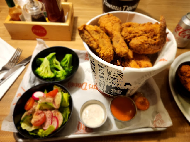 Famous Dave's Bar-B-Que - Abu Dhabi