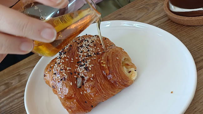 Calma cafe - Abu Dhabi