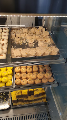 Bright Restaurant مطعم مضيء - Ras Al-Khaimah