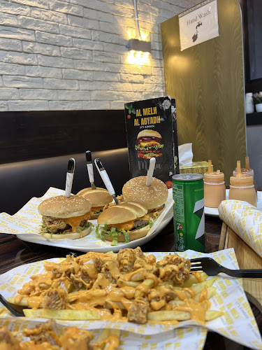 Al MELH Al AL ABYADH Pakistani restaurant - Hospitality and gastronomy