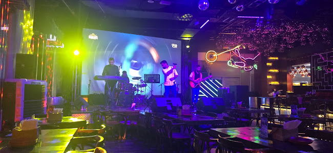 Headlines WTC - Ibis world trade center - Hospitality and gastronomy